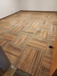 Commercial Carpet Cleaning in Cleveland, OH (1)