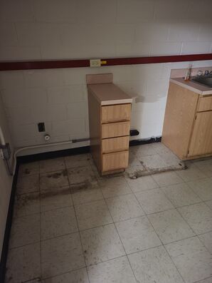 Before And After Janitorial Cleaning Services in Painesville, OH (1)