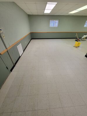 Commercial Cleaning Services in Painesville, OH (1)