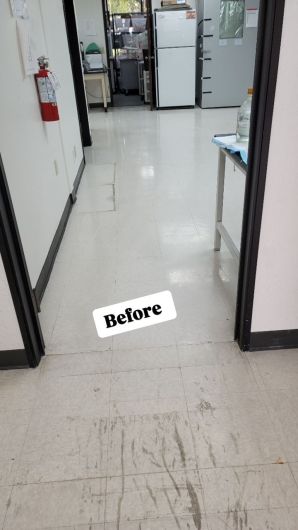 Before and After Floor Cleaning In Union City, OH (6)