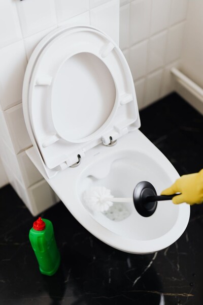 Janitorial Services in Cleveland, OH (1)